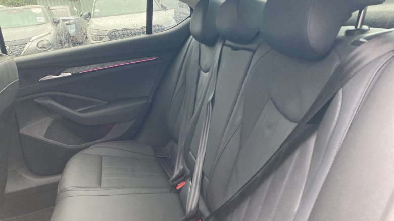 Skoda Superb 1.5 TSI e-TEC SE L 5dr DSG Petrol Hatchback